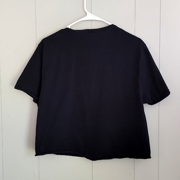 WWE Black WrestleMania Crop Top - Picture 2 of 3